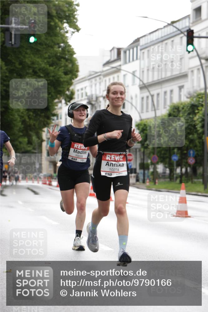 14.06.2026 - REWE Women's Run Jannik Wohlers http://msf.ph/oto/9790166 14.06.2026 09:44:26 Laufen 10206, 10274, 7 meine-sportfotos.de