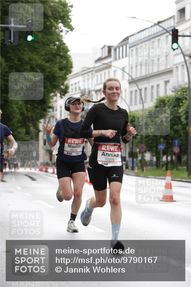 14.06.2026 - REWE Women's Run Jannik Wohlers http://msf.ph/oto/9790167 14.06.2026 09:44:26 Laufen 10206, 7, 10274, 557 meine-sportfotos.de