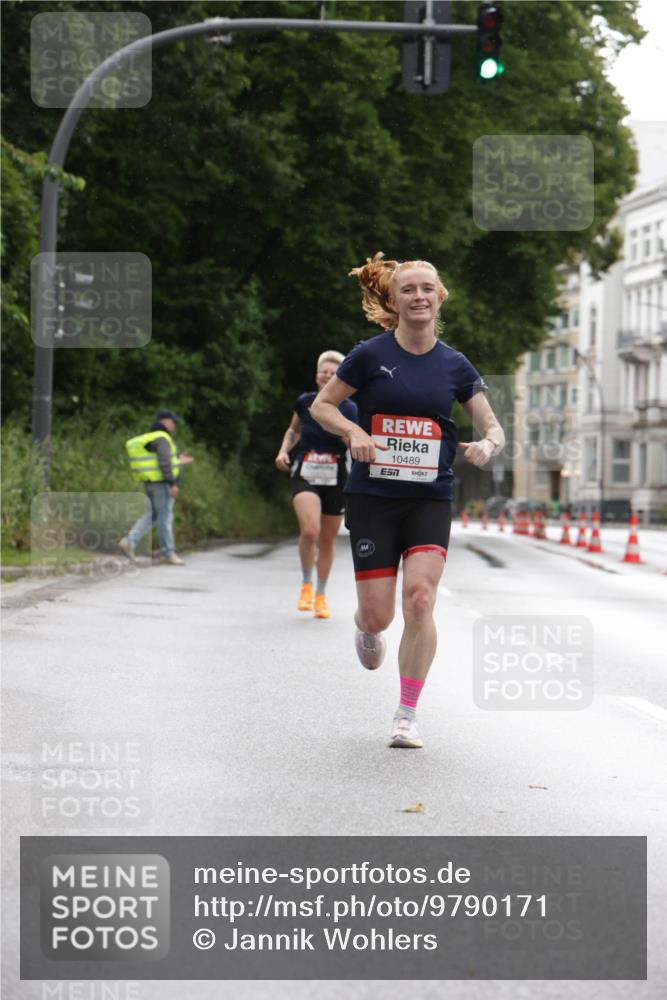 14.06.2026 - REWE Women's Run Jannik Wohlers http://msf.ph/oto/9790171 14.06.2026 09:44:26 Laufen 10489 meine-sportfotos.de