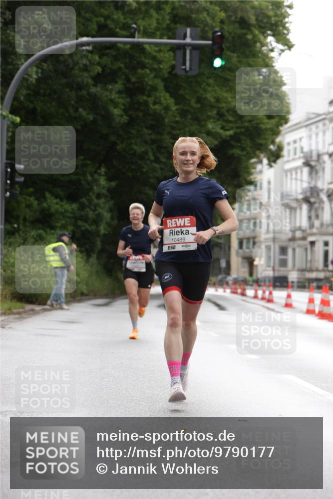 14.06.2026 - REWE Women's Run Jannik Wohlers http://msf.ph/oto/9790177 14.06.2026 09:44:26 Laufen 10489, 57 meine-sportfotos.de