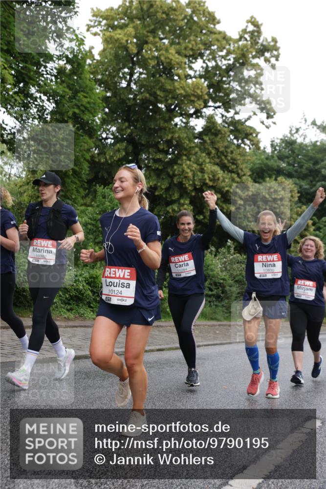 14.06.2026 - REWE Women's Run Jannik Wohlers http://msf.ph/oto/9790195 14.06.2026 10:03:38 Laufen 10382, 10124, 7, 11284, 10800, 11455 meine-sportfotos.de