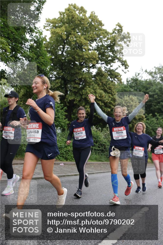 14.06.2026 - REWE Women's Run Jannik Wohlers http://msf.ph/oto/9790202 14.06.2026 10:03:38 Laufen 10382, 10124, 11284, 10800, 57 meine-sportfotos.de