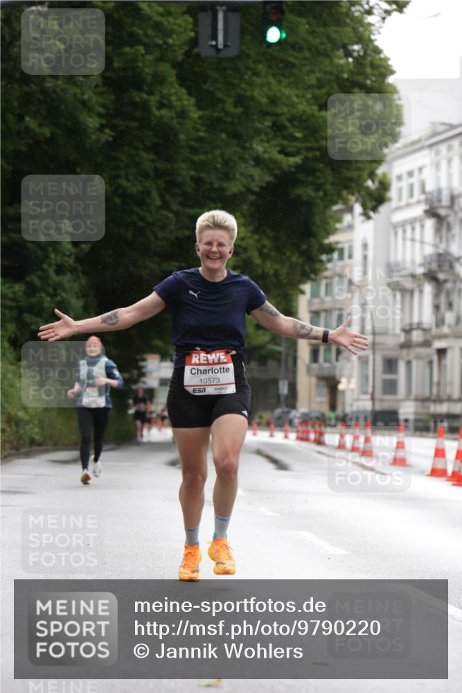 14.06.2026 - REWE Women's Run Jannik Wohlers http://msf.ph/oto/9790220 14.06.2026 09:44:29 Laufen 10573 meine-sportfotos.de