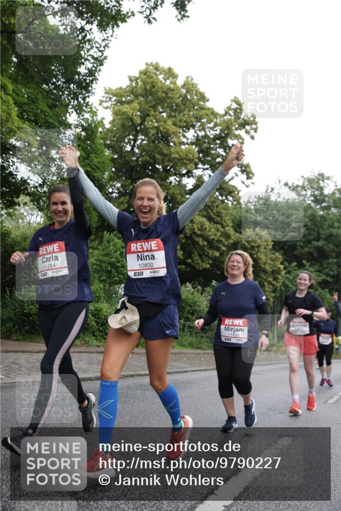 14.06.2026 - REWE Women's Run Jannik Wohlers http://msf.ph/oto/9790227 14.06.2026 10:03:38 Laufen 577, 11284, 10800, 7, 11455 meine-sportfotos.de