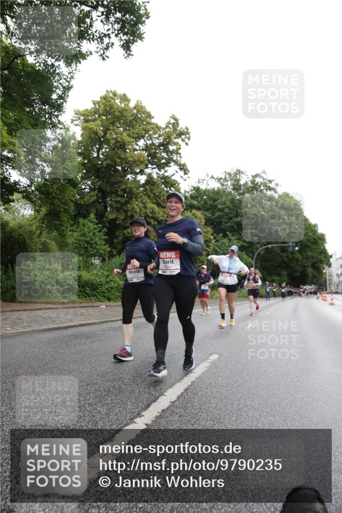 14.06.2026 - REWE Women's Run Jannik Wohlers http://msf.ph/oto/9790235 14.06.2026 10:03:41 Laufen 11374, 10641 meine-sportfotos.de