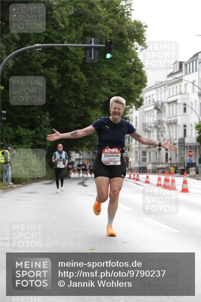 14.06.2026 - REWE Women's Run Jannik Wohlers http://msf.ph/oto/9790237 14.06.2026 09:44:29 Laufen 10573 meine-sportfotos.de