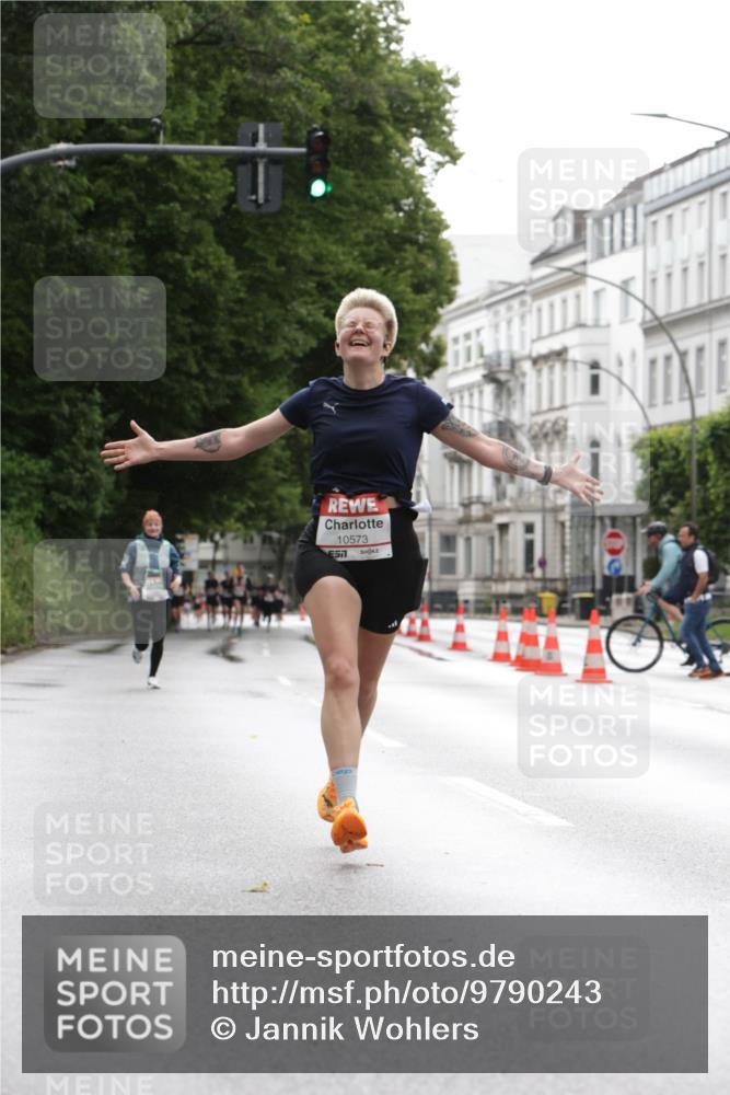 14.06.2026 - REWE Women's Run Jannik Wohlers http://msf.ph/oto/9790243 14.06.2026 09:44:30 Laufen 10573 meine-sportfotos.de