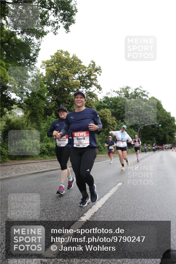 14.06.2026 - REWE Women's Run Jannik Wohlers http://msf.ph/oto/9790247 14.06.2026 10:03:41 Laufen 11374, 651, 10641 meine-sportfotos.de