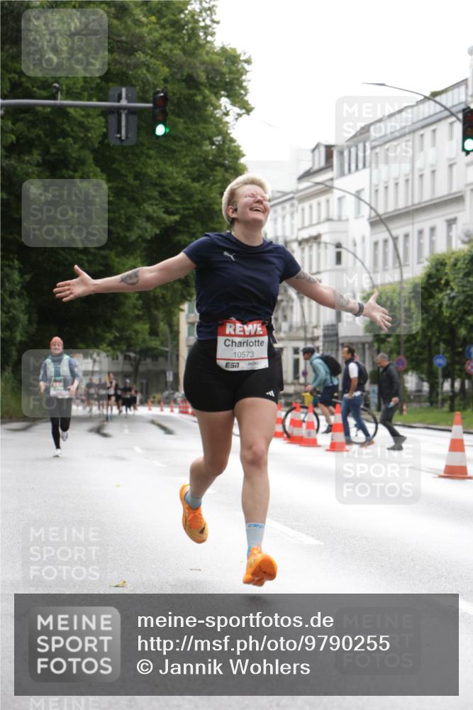14.06.2026 - REWE Women's Run Jannik Wohlers http://msf.ph/oto/9790255 14.06.2026 09:44:30 Laufen 10573 meine-sportfotos.de