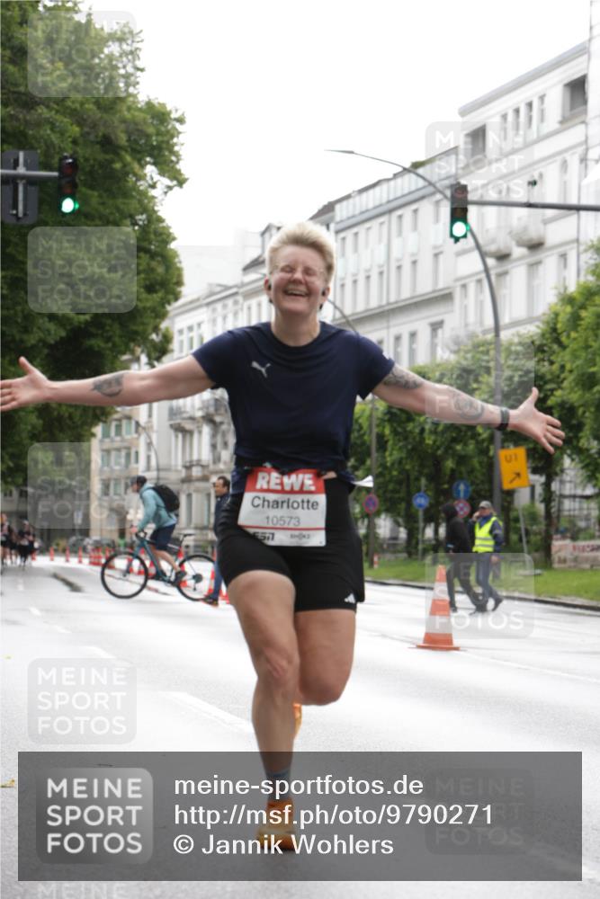 14.06.2026 - REWE Women's Run Jannik Wohlers http://msf.ph/oto/9790271 14.06.2026 09:44:30 Laufen 10573, 5577 meine-sportfotos.de