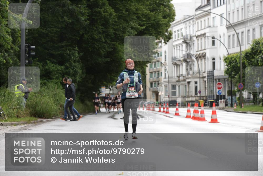14.06.2026 - REWE Women's Run Jannik Wohlers http://msf.ph/oto/9790279 14.06.2026 09:44:33 Laufen 10827 meine-sportfotos.de