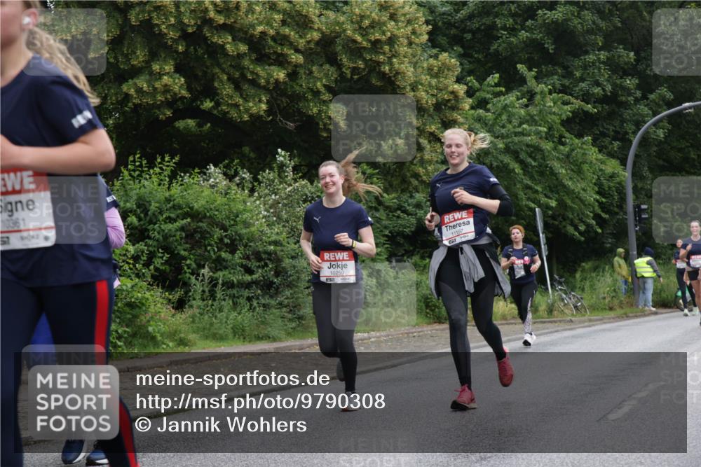 14.06.2026 - REWE Women's Run Jannik Wohlers http://msf.ph/oto/9790308 14.06.2026 10:03:52 Laufen 10361, 10259, 51, 11197 meine-sportfotos.de