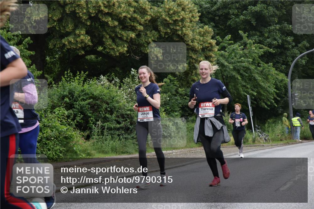 14.06.2026 - REWE Women's Run Jannik Wohlers http://msf.ph/oto/9790315 14.06.2026 10:03:52 Laufen 10259, 517, 11197 meine-sportfotos.de