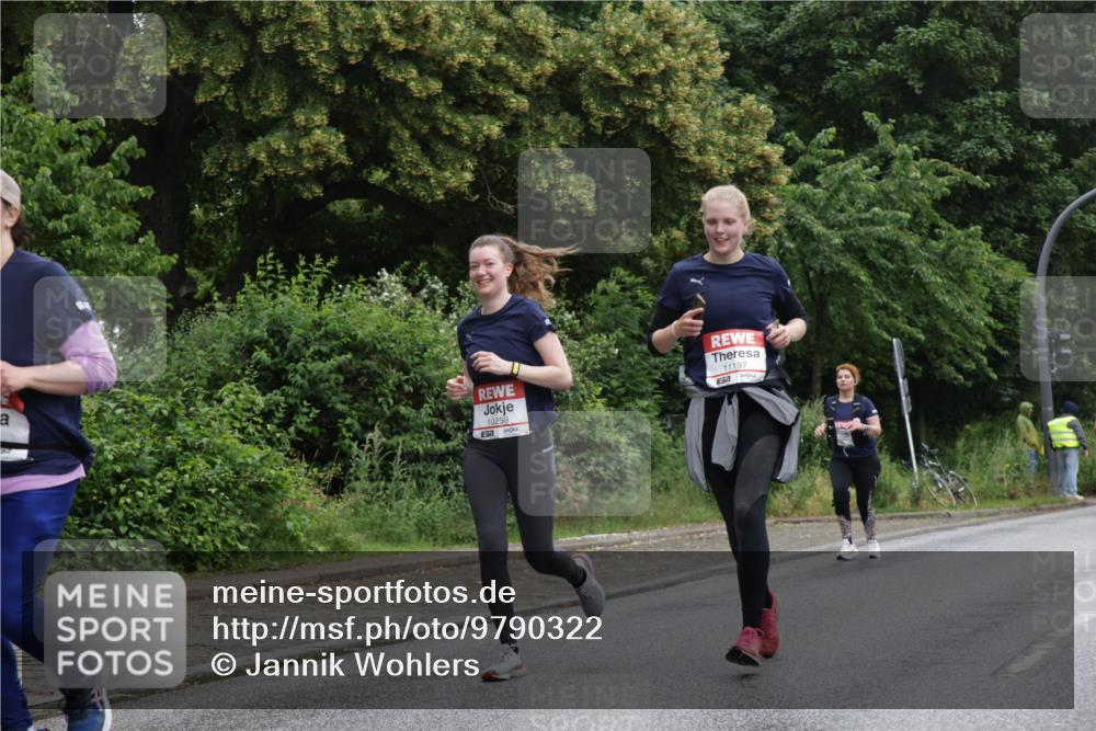 14.06.2026 - REWE Women's Run Jannik Wohlers http://msf.ph/oto/9790322 14.06.2026 10:03:52 Laufen 10259, 11197 meine-sportfotos.de