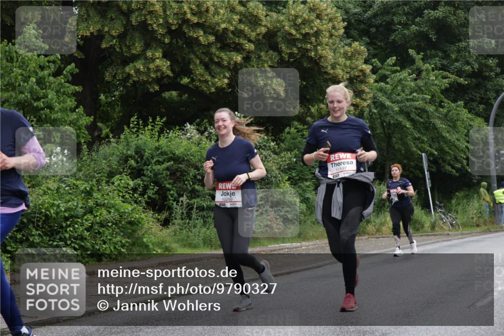 14.06.2026 - REWE Women's Run Jannik Wohlers http://msf.ph/oto/9790327 14.06.2026 10:03:52 Laufen 10259, 11197 meine-sportfotos.de