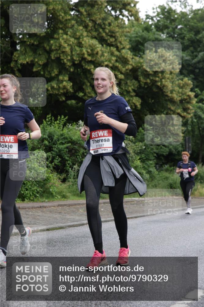 14.06.2026 - REWE Women's Run Jannik Wohlers http://msf.ph/oto/9790329 14.06.2026 10:03:53 Laufen 10259, 7, 11197 meine-sportfotos.de