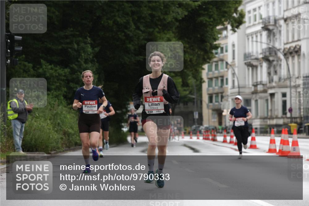 14.06.2026 - REWE Women's Run Jannik Wohlers http://msf.ph/oto/9790333 14.06.2026 09:44:45 Laufen 10752, 10843, 7 meine-sportfotos.de