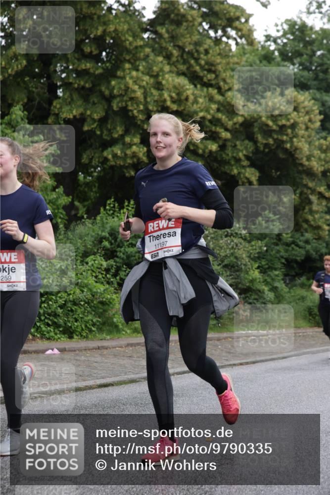 14.06.2026 - REWE Women's Run Jannik Wohlers http://msf.ph/oto/9790335 14.06.2026 10:03:53 Laufen 259, 11197 meine-sportfotos.de