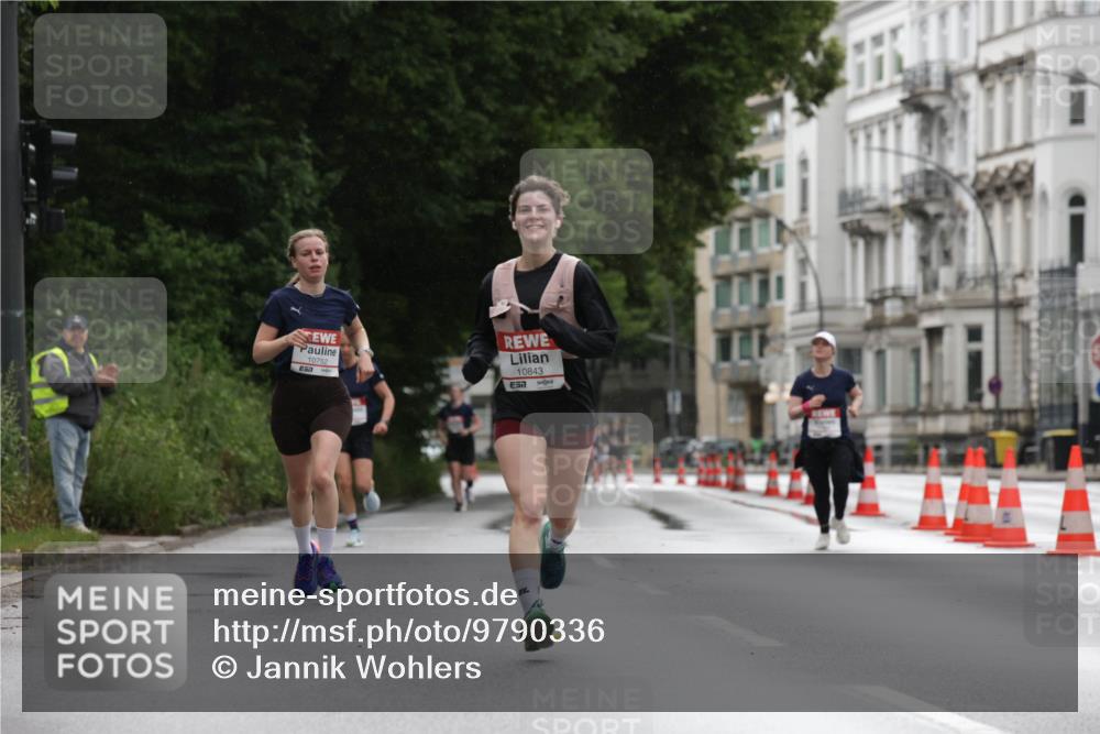 14.06.2026 - REWE Women's Run Jannik Wohlers http://msf.ph/oto/9790336 14.06.2026 09:44:45 Laufen 10752, 10843, 57 meine-sportfotos.de