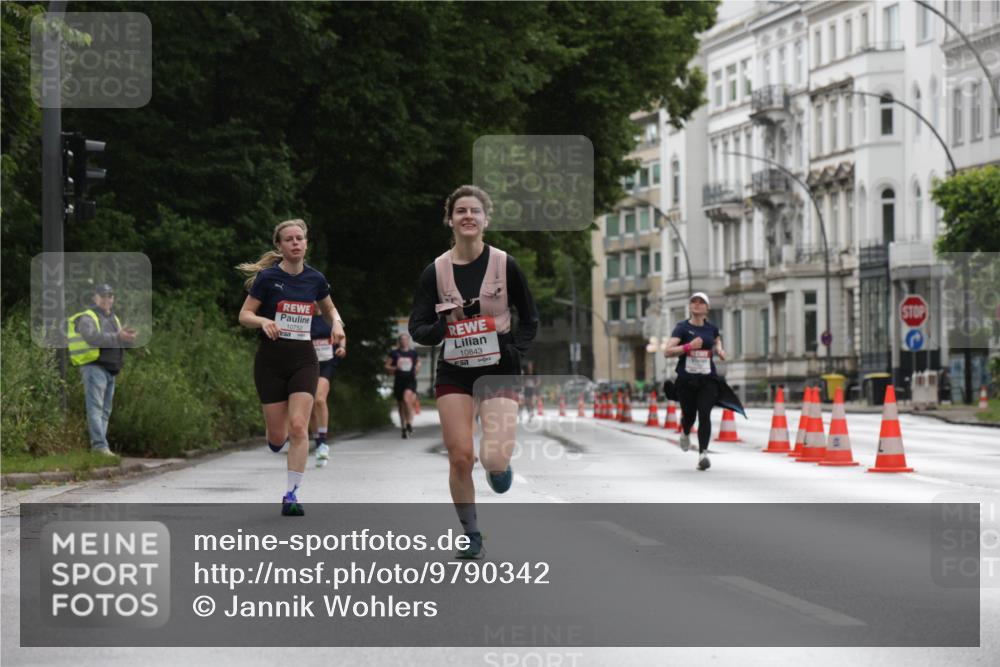 14.06.2026 - REWE Women's Run Jannik Wohlers http://msf.ph/oto/9790342 14.06.2026 09:44:46 Laufen 10752, 10843 meine-sportfotos.de