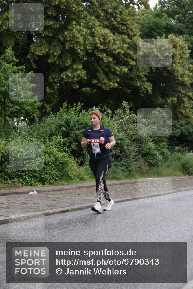 14.06.2026 - REWE Women's Run Jannik Wohlers http://msf.ph/oto/9790343 14.06.2026 10:03:56 Laufen 1094 meine-sportfotos.de
