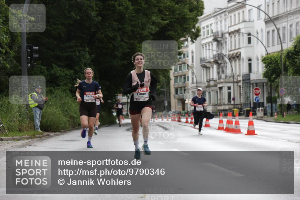 14.06.2026 - REWE Women's Run Jannik Wohlers http://msf.ph/oto/9790346 14.06.2026 09:44:46 Laufen 7, 10843 meine-sportfotos.de