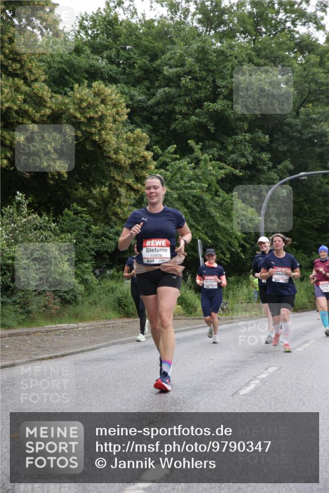 14.06.2026 - REWE Women's Run Jannik Wohlers http://msf.ph/oto/9790347 14.06.2026 10:03:58 Laufen 10678, 7 meine-sportfotos.de
