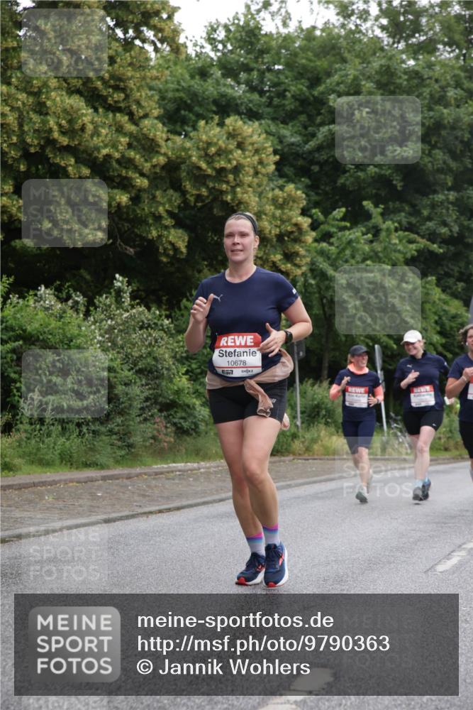14.06.2026 - REWE Women's Run Jannik Wohlers http://msf.ph/oto/9790363 14.06.2026 10:03:59 Laufen 10678, 57 meine-sportfotos.de