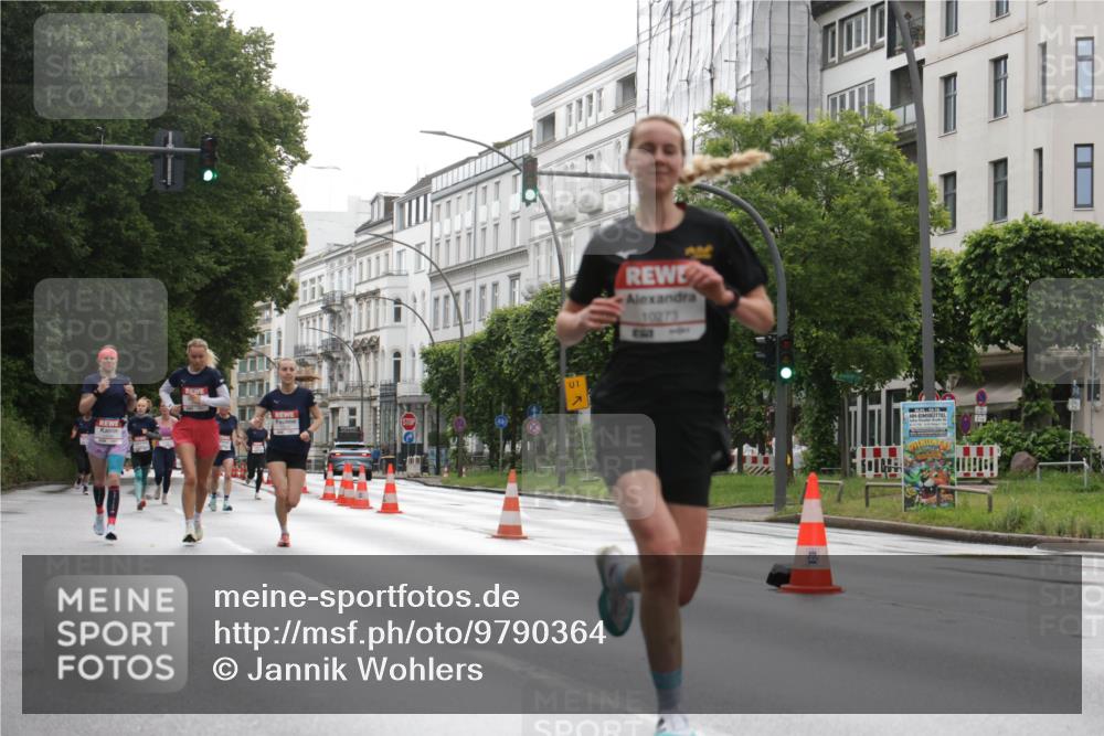 14.06.2026 - REWE Women's Run Jannik Wohlers http://msf.ph/oto/9790364 14.06.2026 09:45:13 Laufen 01, 10973 meine-sportfotos.de