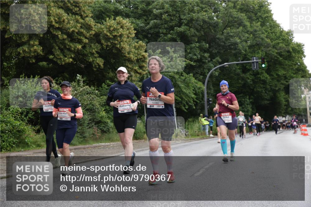 14.06.2026 - REWE Women's Run Jannik Wohlers http://msf.ph/oto/9790367 14.06.2026 10:04:01 Laufen 10360, 11474, 11083, 10208, 6577 meine-sportfotos.de