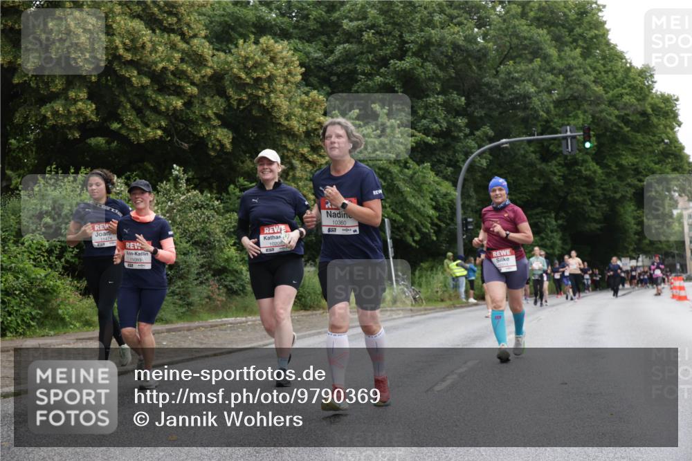 14.06.2026 - REWE Women's Run Jannik Wohlers http://msf.ph/oto/9790369 14.06.2026 10:04:01 Laufen 11474, 11083, 10208, 10360, 557 meine-sportfotos.de