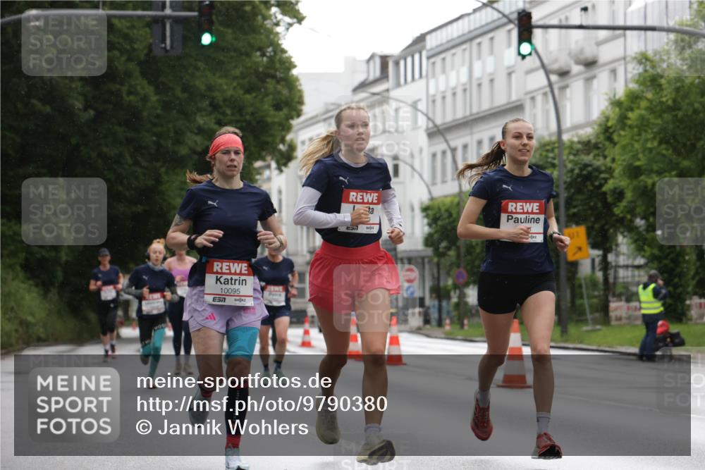 14.06.2026 - REWE Women's Run Jannik Wohlers http://msf.ph/oto/9790380 14.06.2026 09:45:15 Laufen 10095, 7 meine-sportfotos.de
