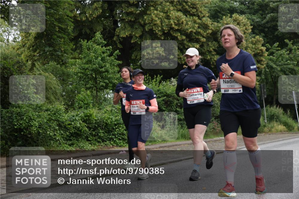 14.06.2026 - REWE Women's Run Jannik Wohlers http://msf.ph/oto/9790385 14.06.2026 10:04:02 Laufen 11083, 651, 10208, 10360, 557 meine-sportfotos.de
