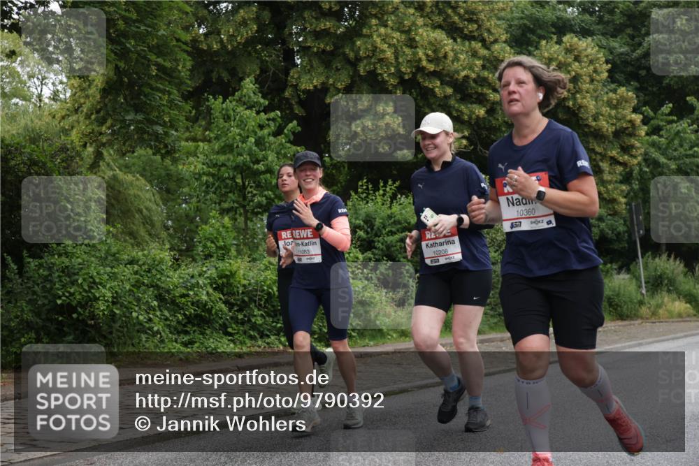 14.06.2026 - REWE Women's Run Jannik Wohlers http://msf.ph/oto/9790392 14.06.2026 10:04:02 Laufen 11083, 10208, 51, 10360, 577 meine-sportfotos.de