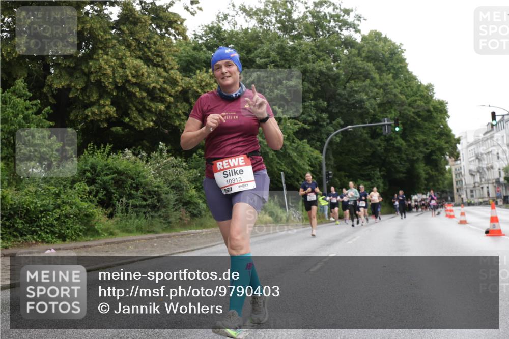 14.06.2026 - REWE Women's Run Jannik Wohlers http://msf.ph/oto/9790403 14.06.2026 10:04:04 Laufen 0975, 10313, 577 meine-sportfotos.de