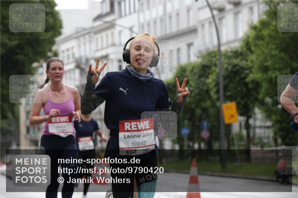 14.06.2026 - REWE Women's Run Jannik Wohlers http://msf.ph/oto/9790420 14.06.2026 09:45:19 Laufen 11529, 10642, 57 meine-sportfotos.de