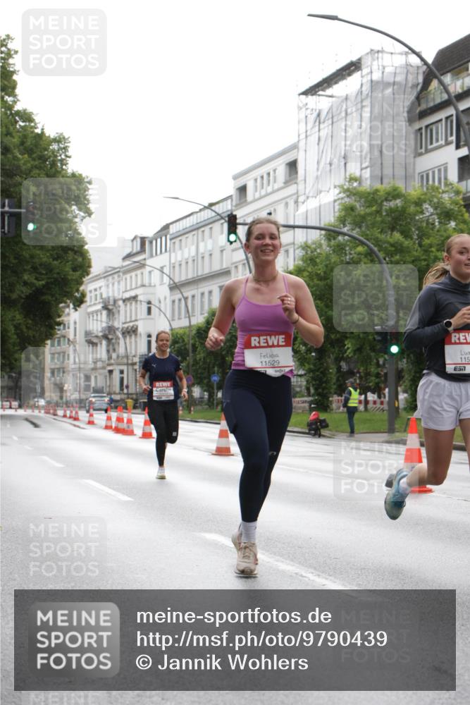 14.06.2026 - REWE Women's Run Jannik Wohlers http://msf.ph/oto/9790439 14.06.2026 09:45:21 Laufen 115, 11529 meine-sportfotos.de