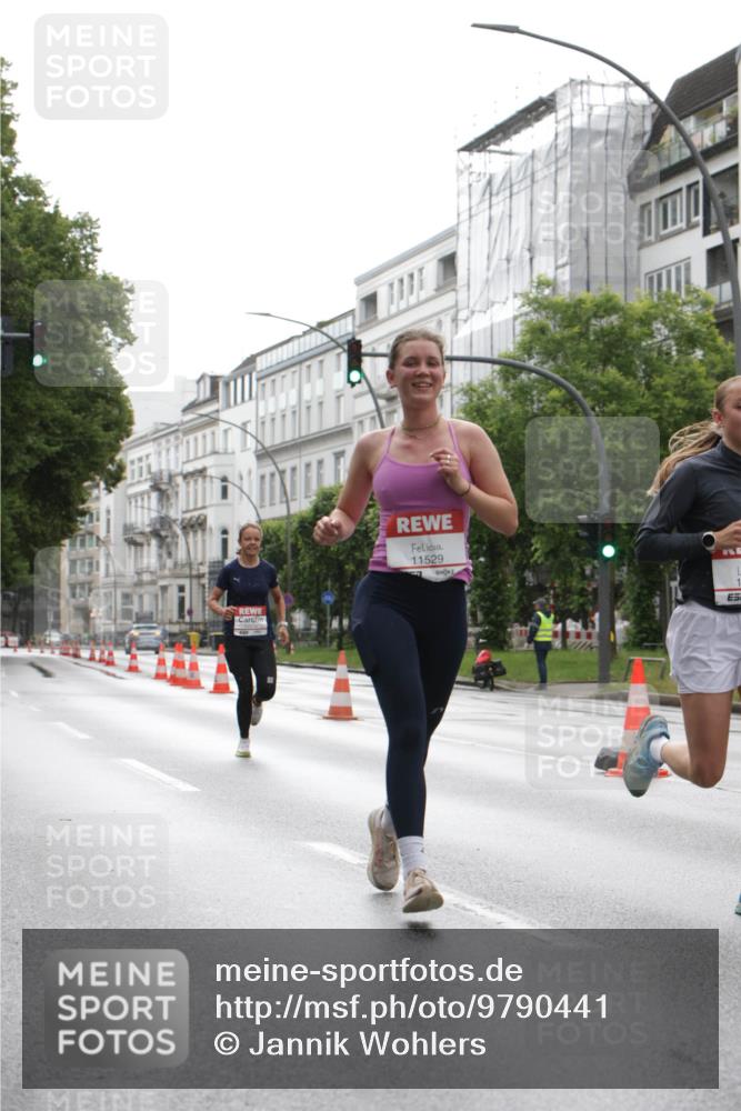 14.06.2026 - REWE Women's Run Jannik Wohlers http://msf.ph/oto/9790441 14.06.2026 09:45:21 Laufen 11529 meine-sportfotos.de