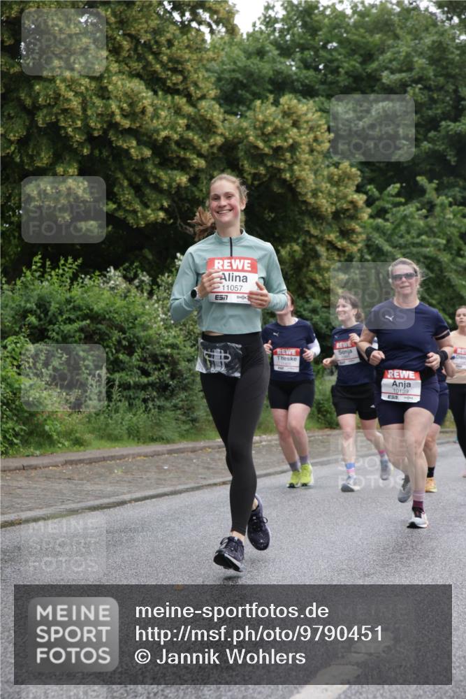 14.06.2026 - REWE Women's Run Jannik Wohlers http://msf.ph/oto/9790451 14.06.2026 10:04:11 Laufen 11057, 7, 10139, 7 meine-sportfotos.de