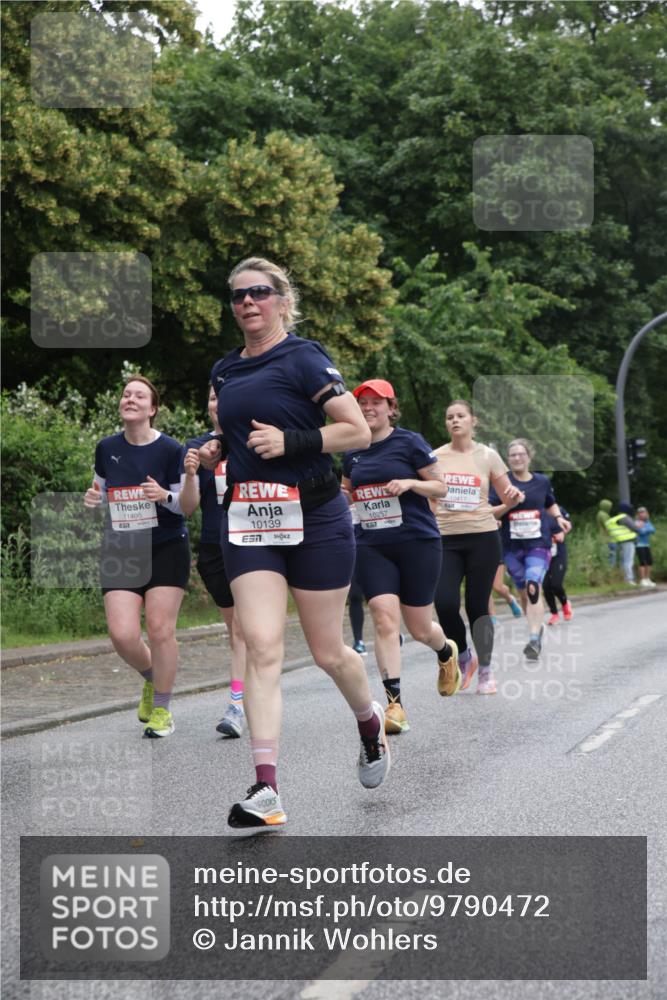 14.06.2026 - REWE Women's Run Jannik Wohlers http://msf.ph/oto/9790472 14.06.2026 10:04:12 Laufen 11405, 10139, 7, 10257, 57, 10417 meine-sportfotos.de