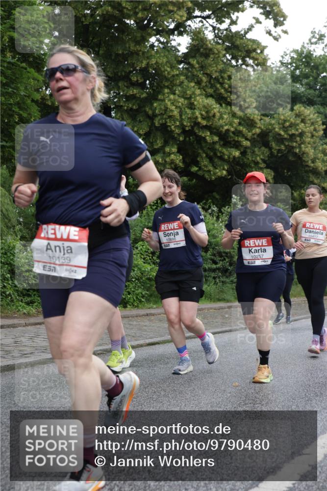 14.06.2026 - REWE Women's Run Jannik Wohlers http://msf.ph/oto/9790480 14.06.2026 10:04:13 Laufen 10139, 10886, 10257, 7, 10417, 57 meine-sportfotos.de