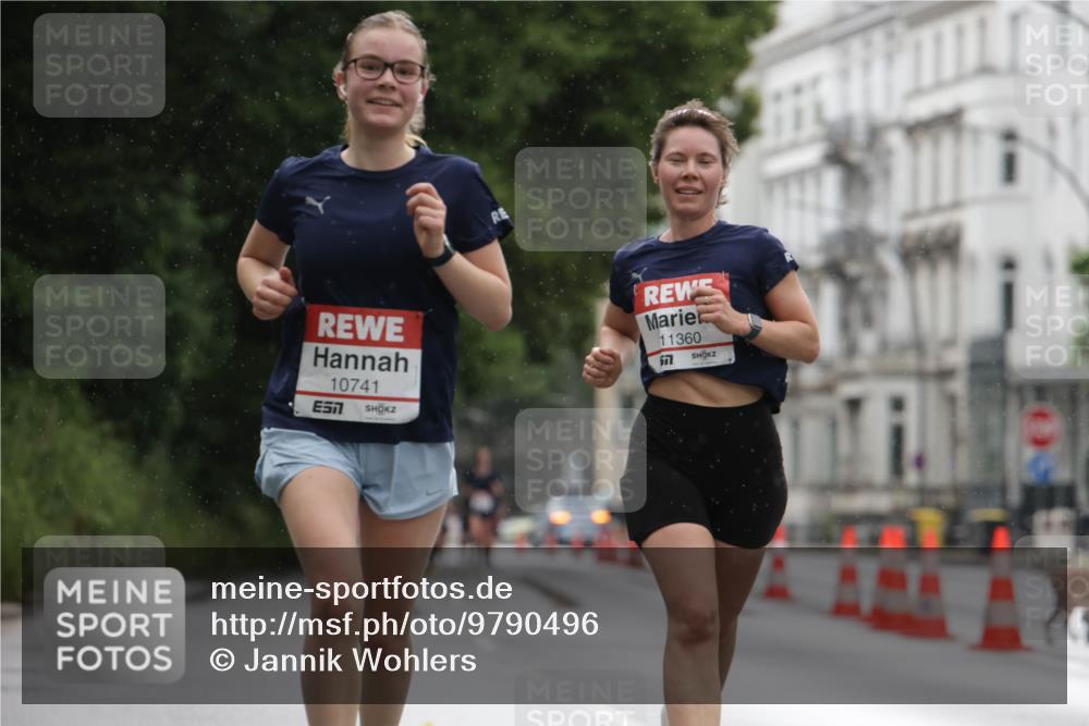 14.06.2026 - REWE Women's Run Jannik Wohlers http://msf.ph/oto/9790496 14.06.2026 09:45:43 Laufen 10741, 7, 11360, 677 meine-sportfotos.de