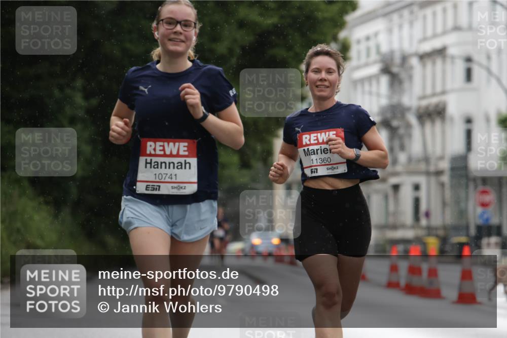 14.06.2026 - REWE Women's Run Jannik Wohlers http://msf.ph/oto/9790498 14.06.2026 09:45:43 Laufen 10741, 7, 11360, 677 meine-sportfotos.de