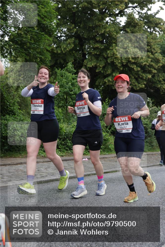 14.06.2026 - REWE Women's Run Jannik Wohlers http://msf.ph/oto/9790500 14.06.2026 10:04:13 Laufen 11405, 7, 10886, 77, 10257, 7 meine-sportfotos.de