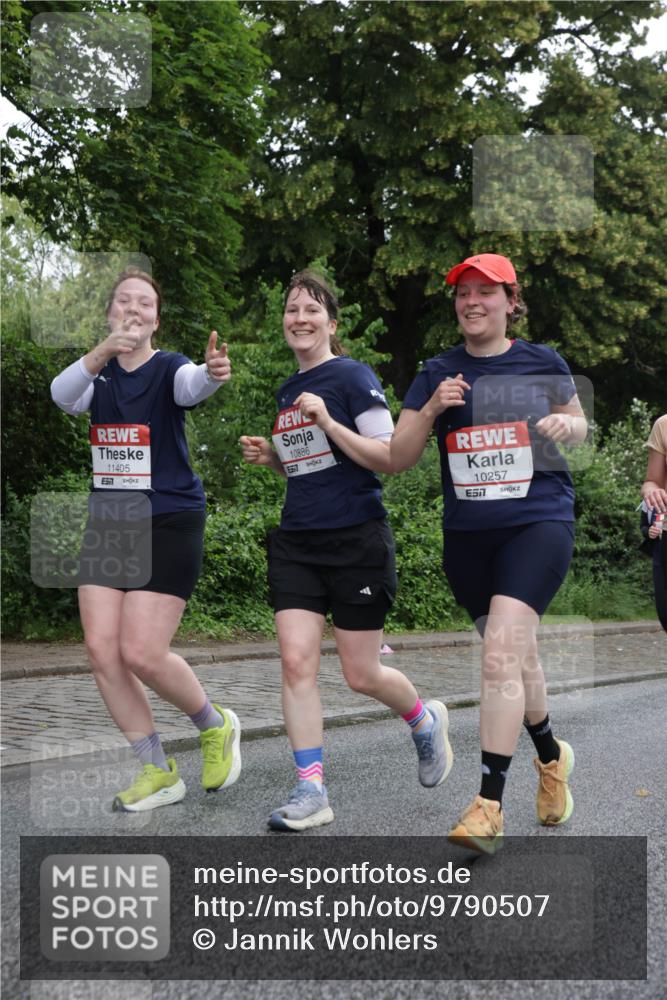 14.06.2026 - REWE Women's Run Jannik Wohlers http://msf.ph/oto/9790507 14.06.2026 10:04:13 Laufen 11405, 57, 10886, 6577, 10257, 7 meine-sportfotos.de
