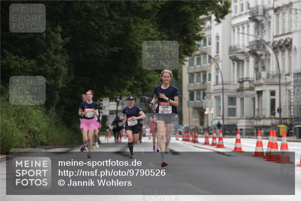 14.06.2026 - REWE Women's Run Jannik Wohlers http://msf.ph/oto/9790526 14.06.2026 09:45:54 Laufen 10106 meine-sportfotos.de