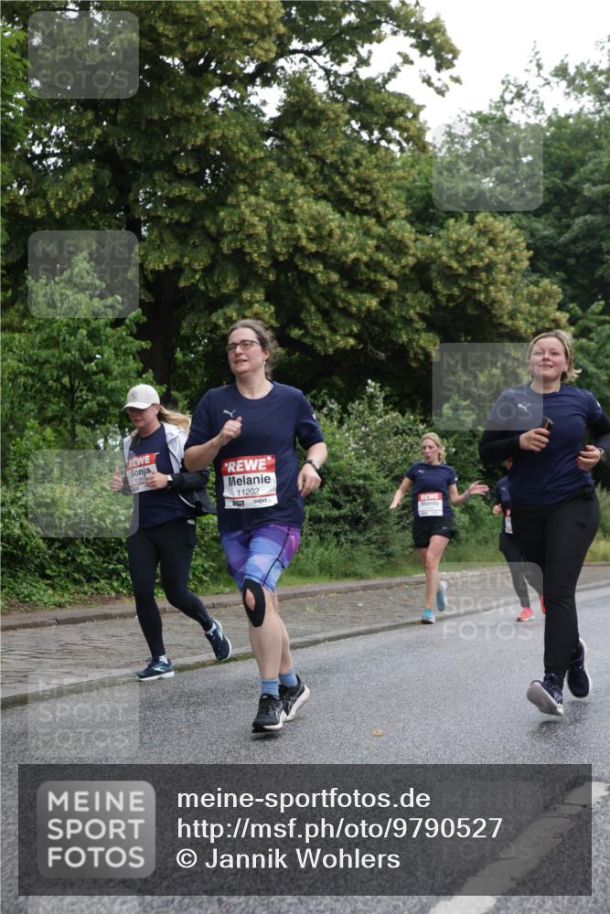 14.06.2026 - REWE Women's Run Jannik Wohlers http://msf.ph/oto/9790527 14.06.2026 10:04:15 Laufen 10355, 11202 meine-sportfotos.de