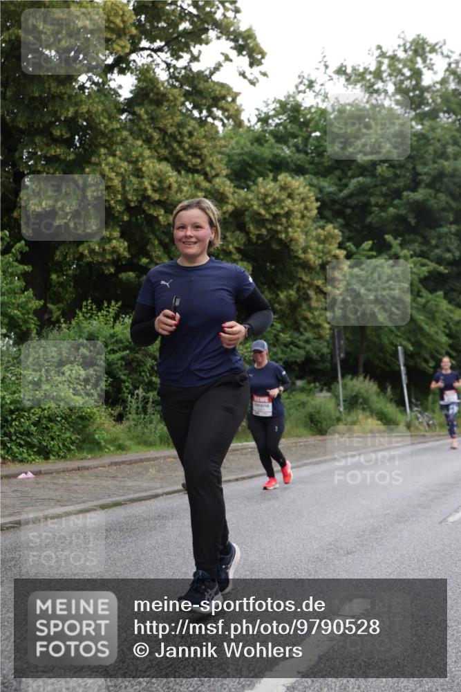 14.06.2026 - REWE Women's Run Jannik Wohlers http://msf.ph/oto/9790528 14.06.2026 10:04:16 Laufen  meine-sportfotos.de
