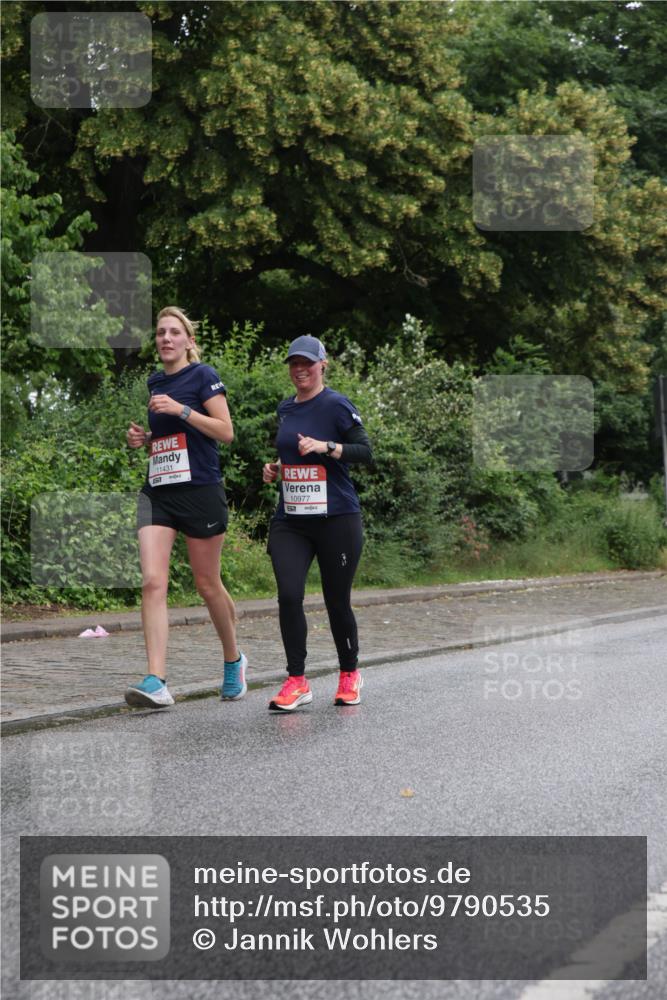 14.06.2026 - REWE Women's Run Jannik Wohlers http://msf.ph/oto/9790535 14.06.2026 10:04:17 Laufen 11431, 10977, 657 meine-sportfotos.de