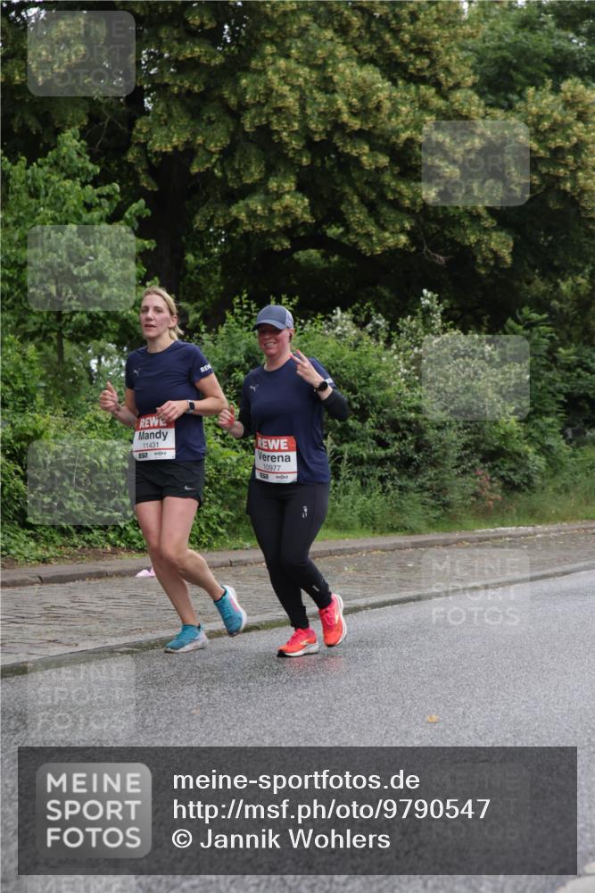 14.06.2026 - REWE Women's Run Jannik Wohlers http://msf.ph/oto/9790547 14.06.2026 10:04:17 Laufen 11431, 10977 meine-sportfotos.de